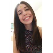 Laureata in Lingue, con master I livello, impartisce lezioni e aiuto-compiti a ragazzx di elementari e medie